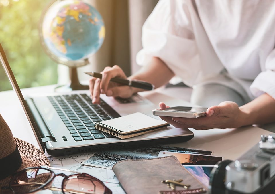 Pacchetti vacanze 2024: opportunità e rischi privacy del prenotare online