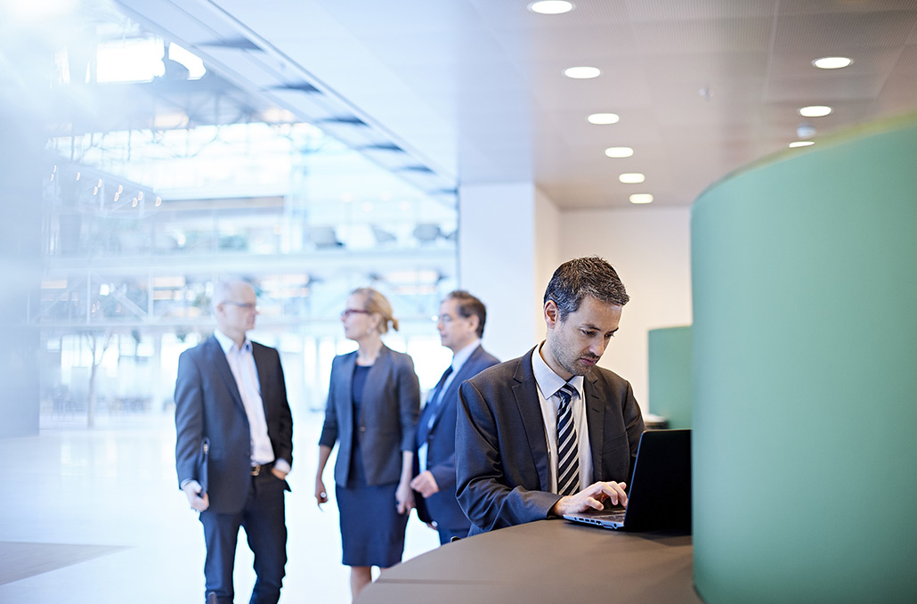 Sanzioni: il Garante multa Intesa Sanpaolo per uso illecito dei dati personali dei clienti